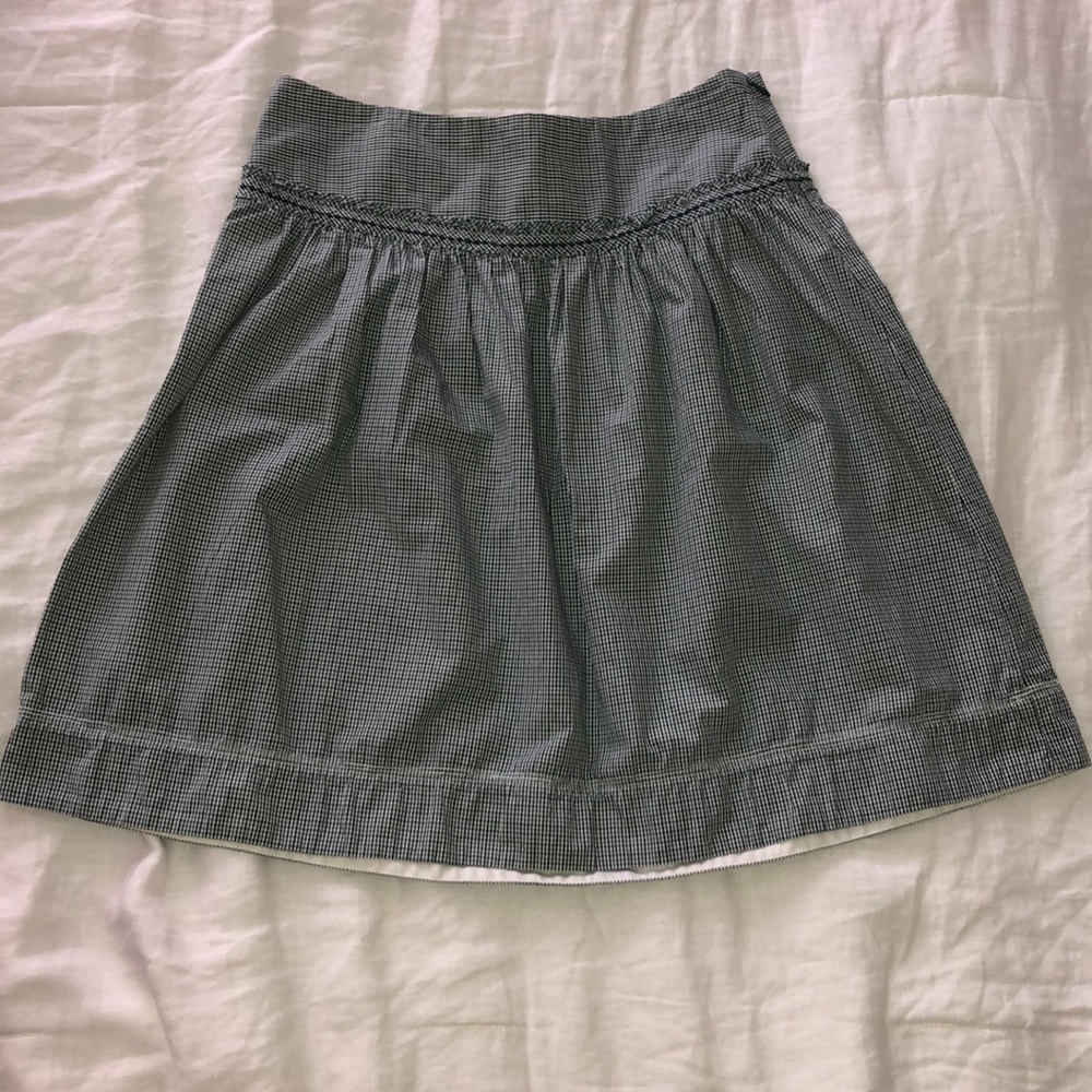 🌺American Eagle Knee Length Skirt